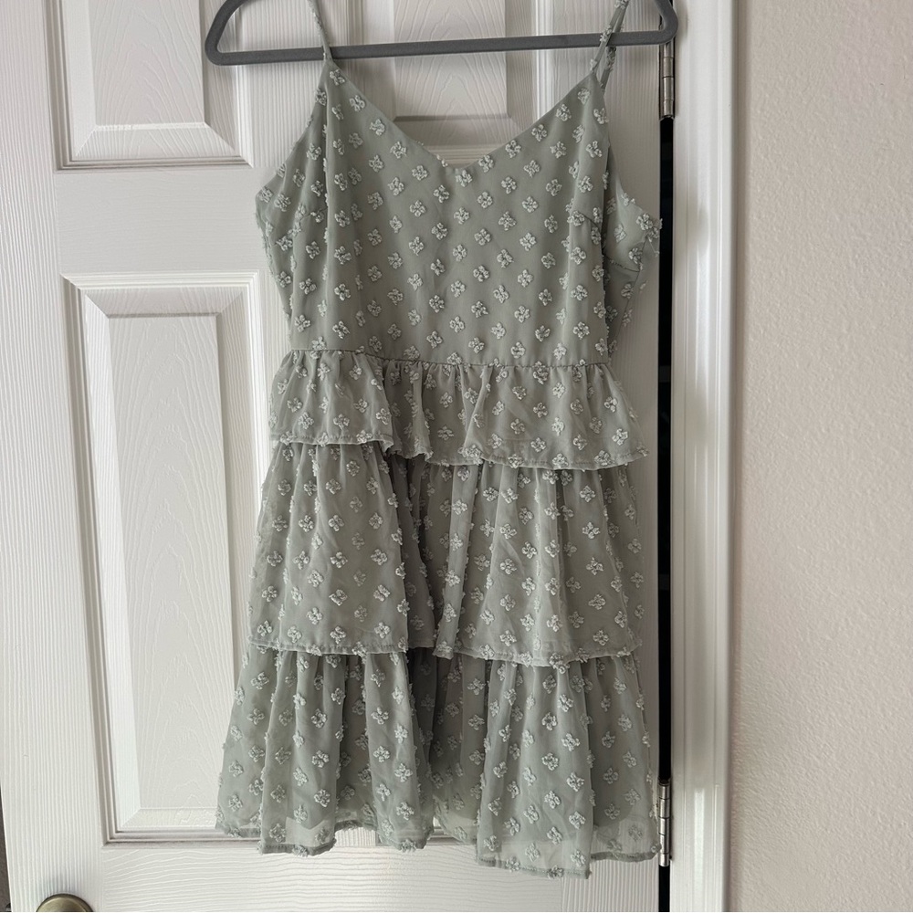 Altered State Dress  Sage Size Large NWT